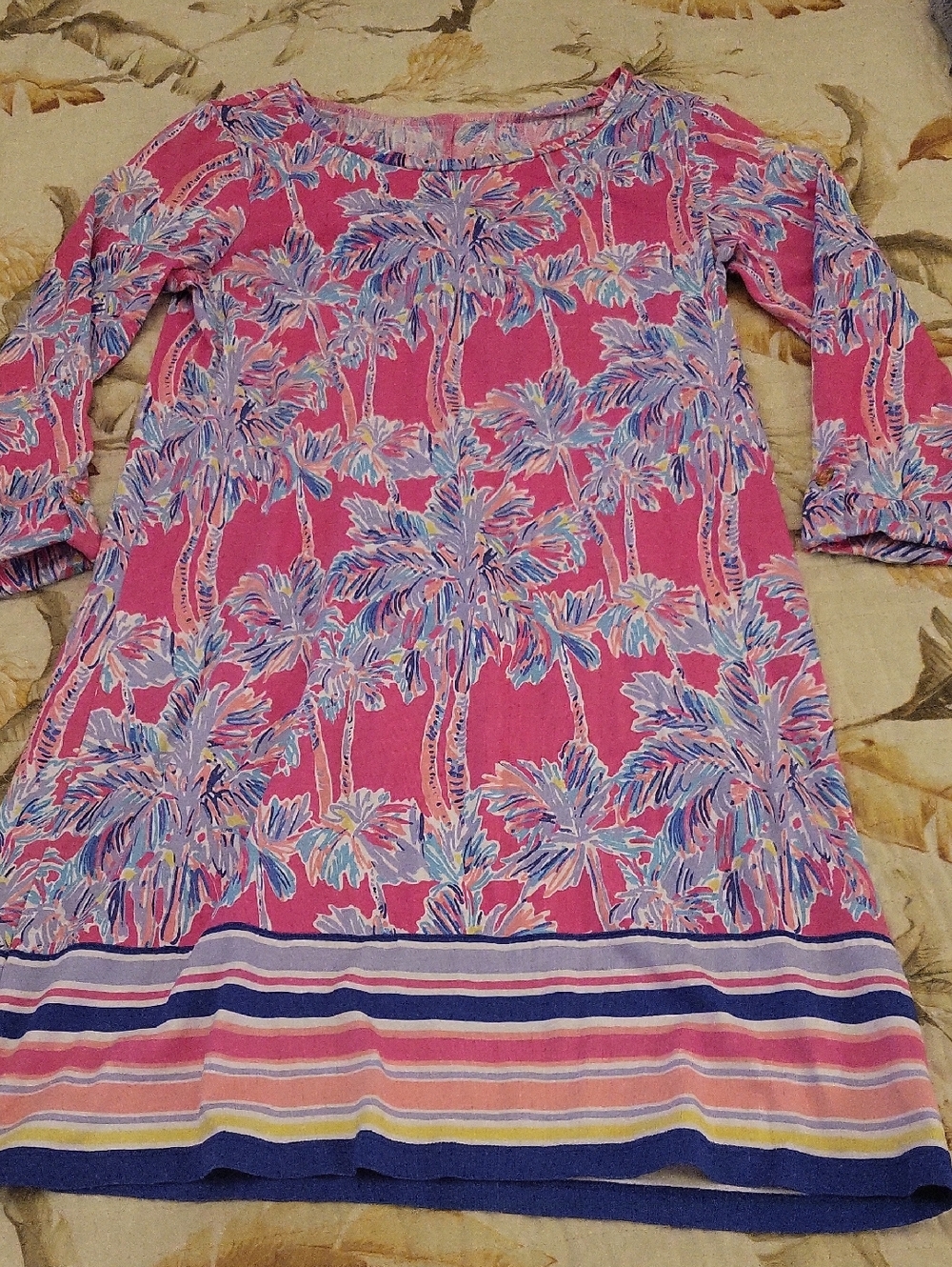 Lilly Pulitzer Pink Tropical Palm Print Tee with Multicolor Accents